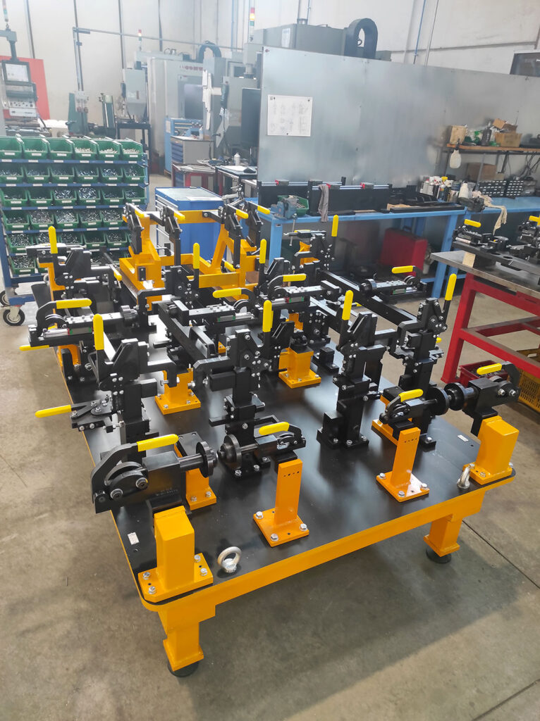 Assemblaggio-lama-apripista