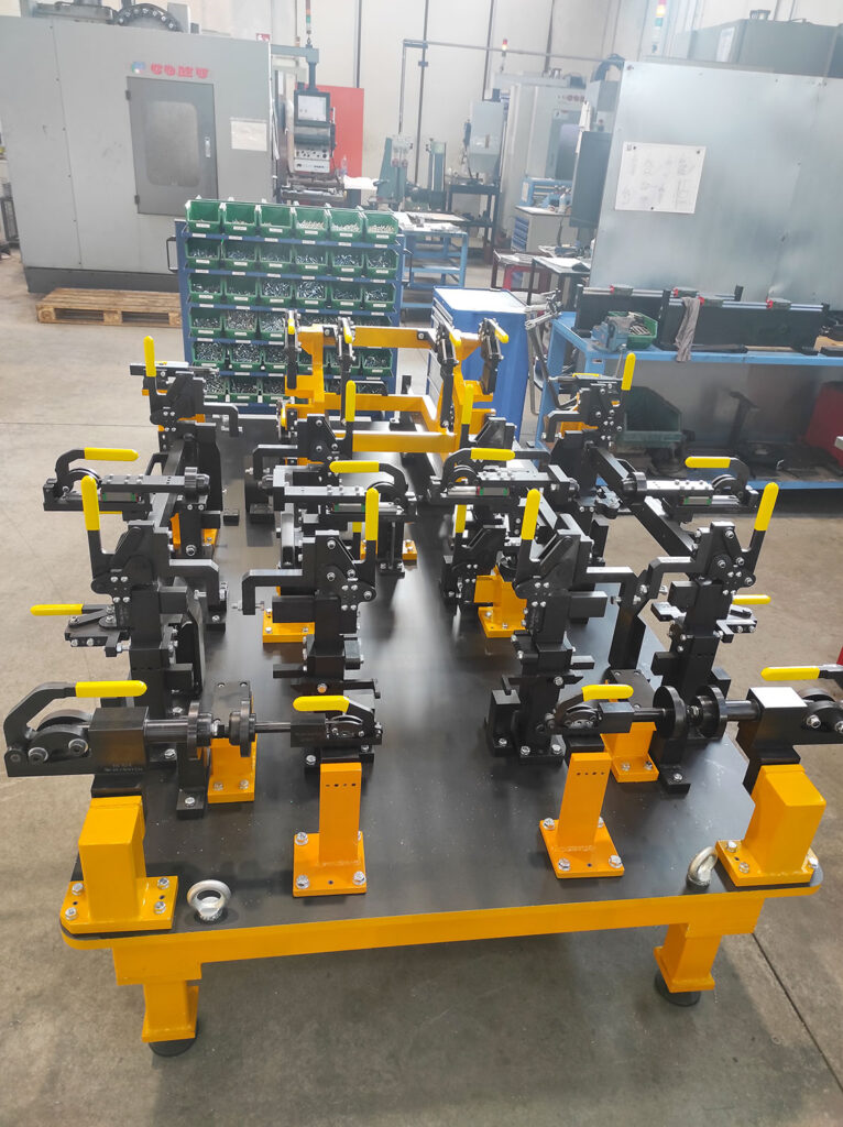 Assemblaggio-lama-apripista